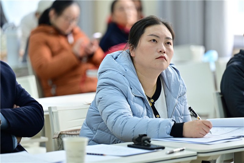并邀请了上海交通大学