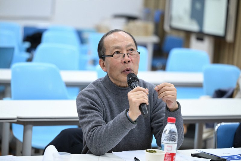 闫晓天和往届市青教赛获奖选手龙华临床